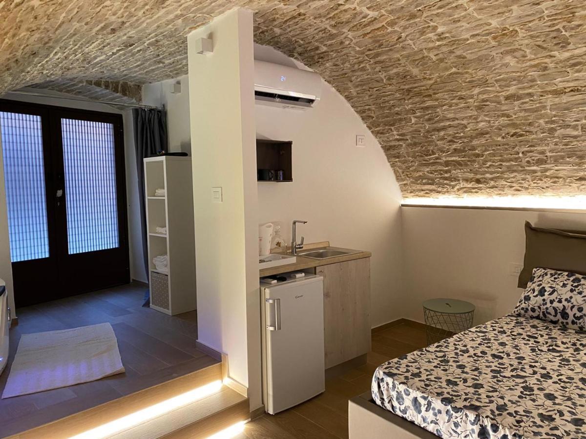 Suite Spa Of Dreams Bitonto Bagian luar foto